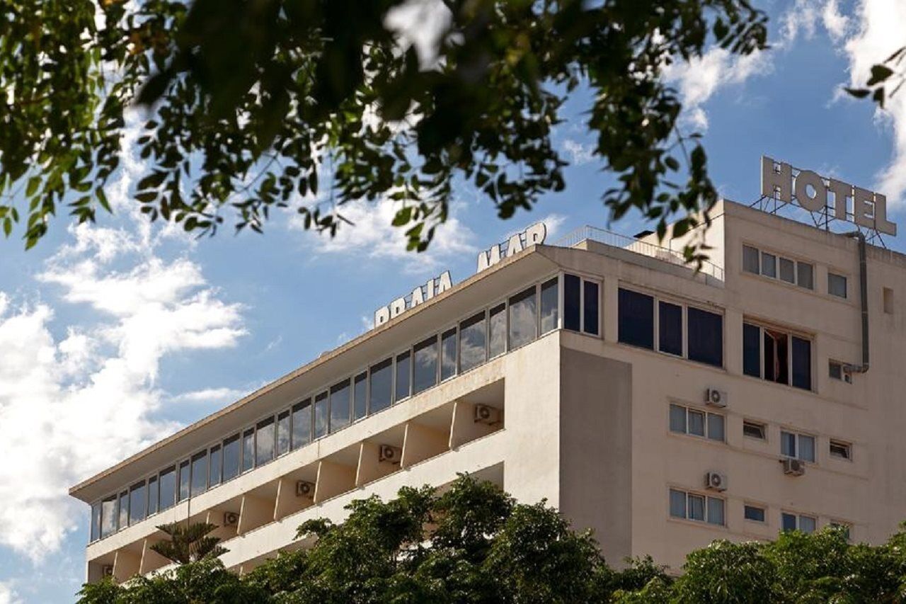 Carcavelos Beach Hotel Exterior photo
